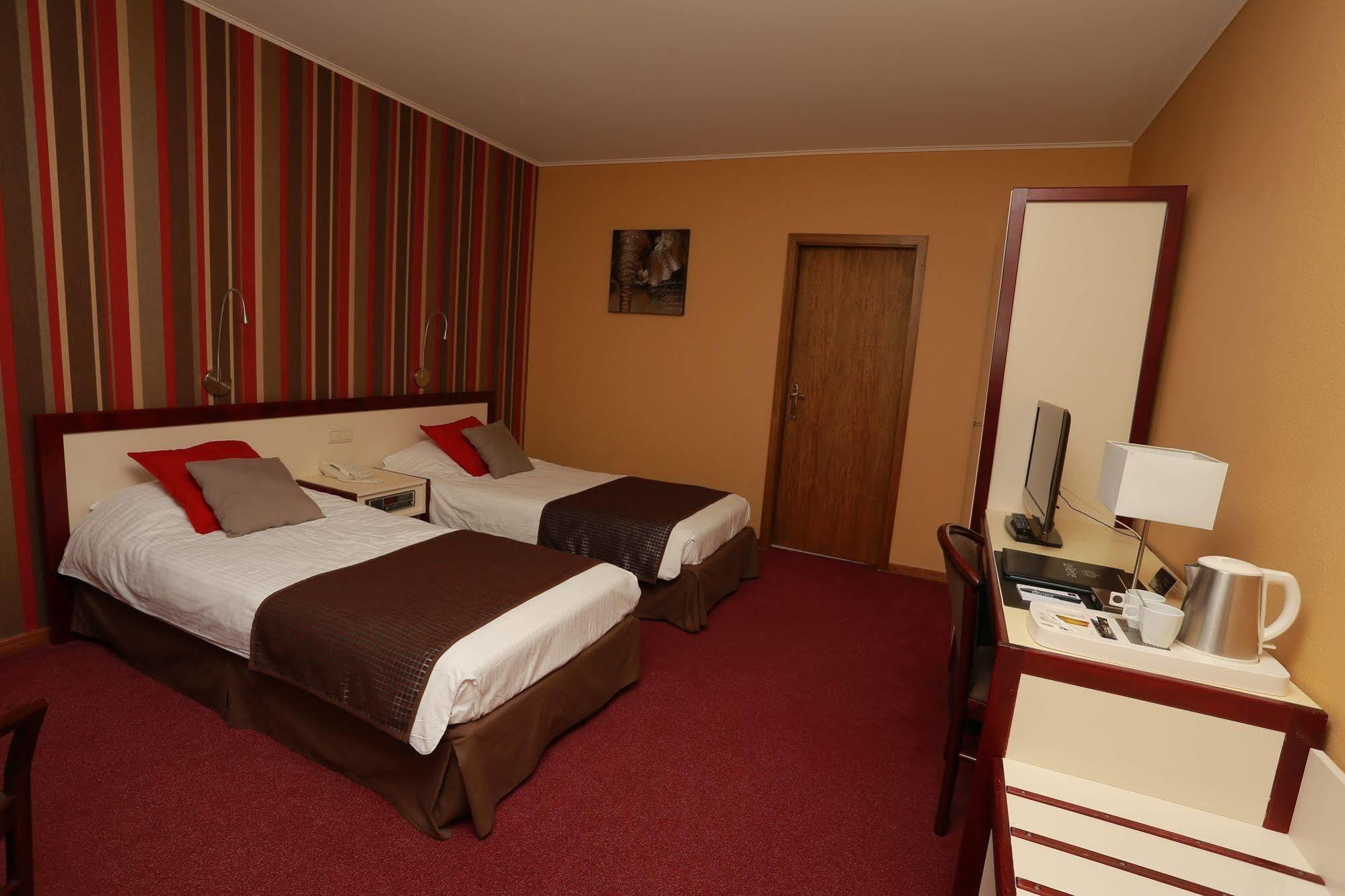 La Reine Hotel & Restaurant Spa Zewnętrze zdjęcie